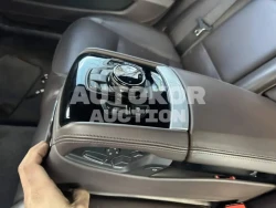 BMW 750d xDrive - WBAY6106FGK19335 29