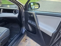 TOYOTA RAV4. JTMYFREV9HD092479 17