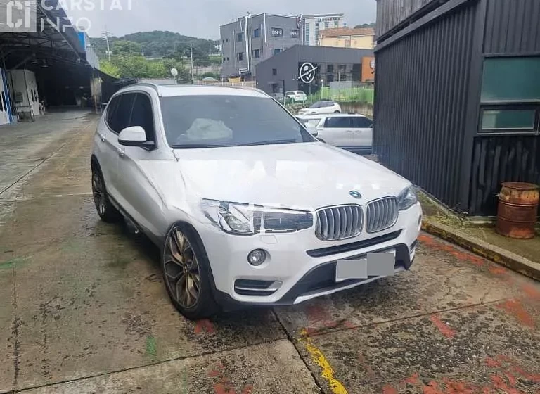 2015 BMW X5 xDrive30d. WBAKS410XF0H69378