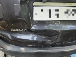 TOYOTA RAV4. JTMYFREV9HD092479 4