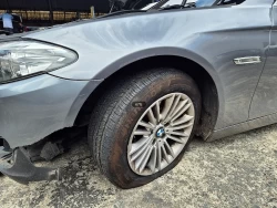 BMW 520d  WBA5E7101GG156562 9