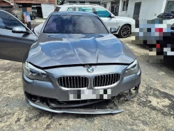 BMW 520d  WBA5E7101GG156562 1