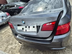 BMW 520d  WBA5E7101GG156562 11