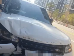 RANGE ROVER SPORT. SALWA2KFXFA622749 3