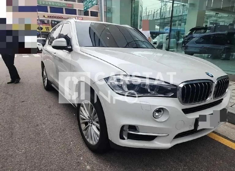 BMW X5 xDrive30d. WBAKS410XF0H71146