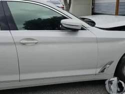 BMW 523d. WBA11ES06MWW95824 11